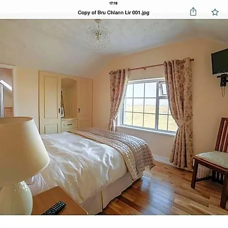 Bed & Breakfast Bru Chlann Lir 3*
